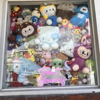 Baewatch - Gift Shops Near Me - Redondo Beach, California