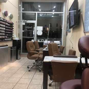 ROW 89 - nail area and entrance - Skin Care Near Me - New York, New York ROW 89 - nail area and entrance - Skin Care Near Me - New York, New York