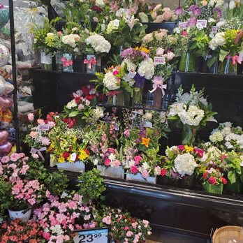 Ralphs Fresh Fare - Mother's day flowers in the fridge. - Grocery Near Me - Dana Point, California Ralphs Fresh Fare - Mother's day flowers in the fridge. - Grocery Near Me - Dana Point, California