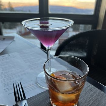 TEN 3 - The Feldspar and Whiskey Ridge Were ok. Nothing to brag about - New American Near Me - Albuquerque, New Mexico TEN 3 - The Feldspar and Whiskey Ridge Were ok. Nothing to brag about - New American Near Me - Albuquerque, New Mexico