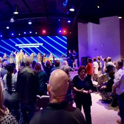 Christ Church Of Orlando - Full house at 9am!