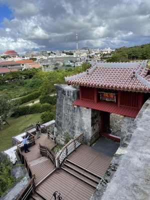 Shuri Castle by null