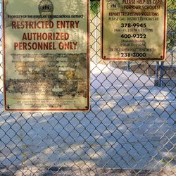 Joaquin Miller Park - Restricted Entry Sign (07/04/21). @JoaquinMillerPark #Burbank #Park #PetFriendly #FamilyFun #OptOutside