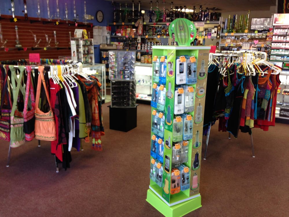 AUSTIN SMOKE & GIFT SHOP 15 Photos & 11 Reviews 1901 W William Cannon Dr, Austin, Texas