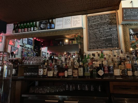 Bar Great Harry by null