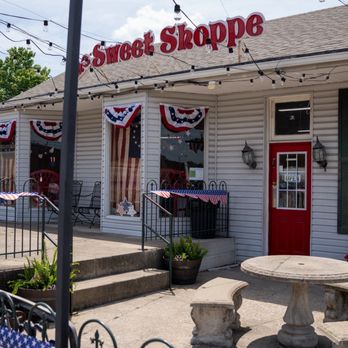 The Sweet Shoppe - Candy Stores Near Me - Hodgenville, Kentucky The Sweet Shoppe - Candy Stores Near Me - Hodgenville, Kentucky