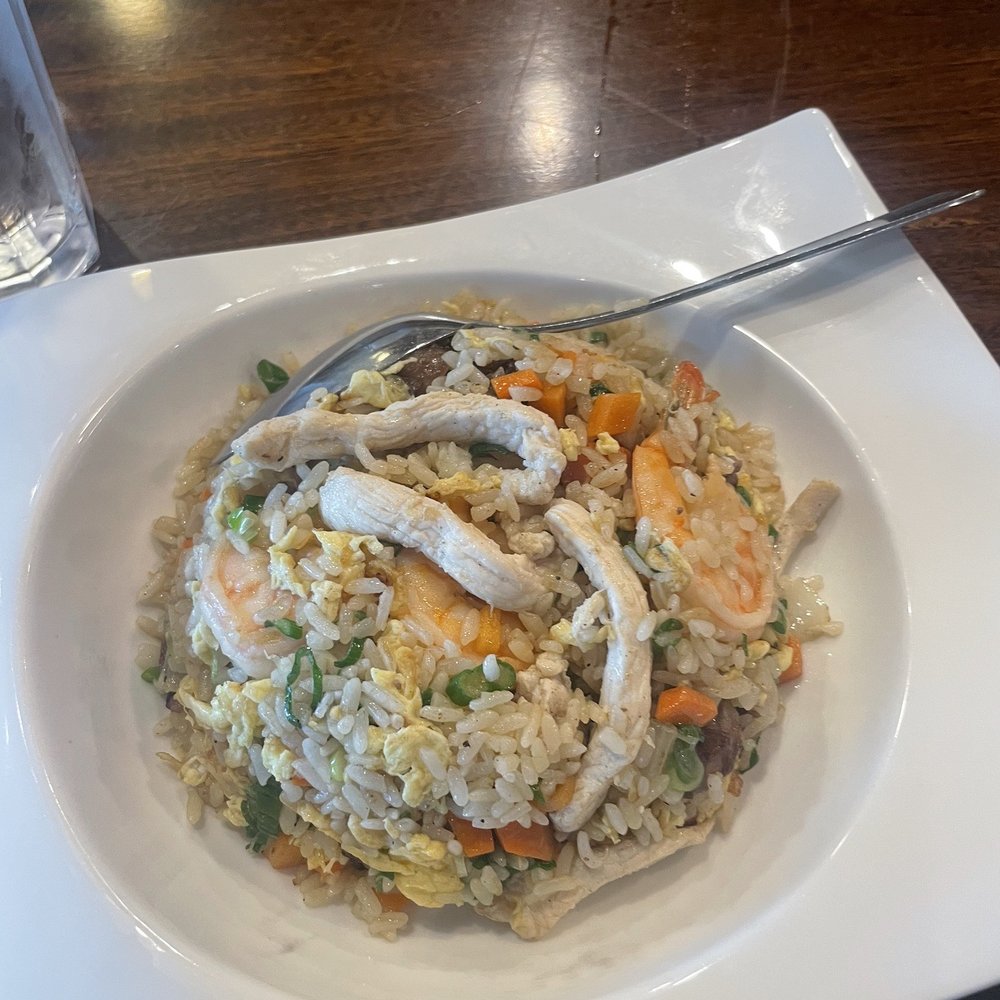 IZA Robata - Shrimp chicken beef fried rice - Ramen Near Me - Spring, Texas