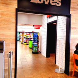 Bojangles - Entrance back to Love's.