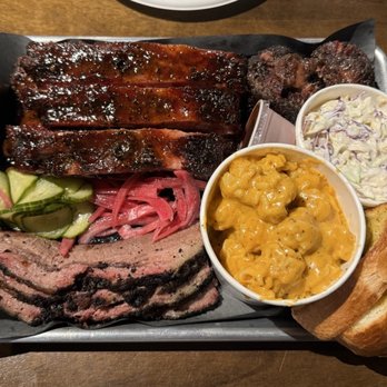 DESTINATION SMOKEHOUSE - Updated April 2025 - 385 Photos & 222 Reviews