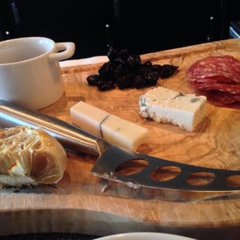 Onesto - Venues & Event Spaces Near Me - Milwaukee, Wisconsin