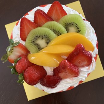 Crown Bakery - Raspberry fruit cake - Bakeries Near Me - Las Vegas, Nevada