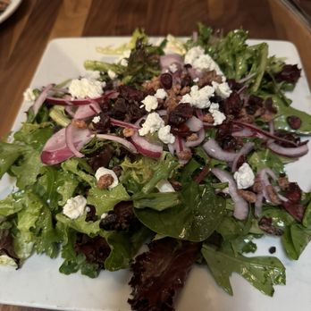 Fat Olives - Fat Olives Salad - Pizza Near Me - Flagstaff, Arizona