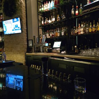 Larsen's Steakhouse - Valencia - Steakhouses Near Me - Valencia, California Larsen's Steakhouse - Valencia - Steakhouses Near Me - Valencia, California