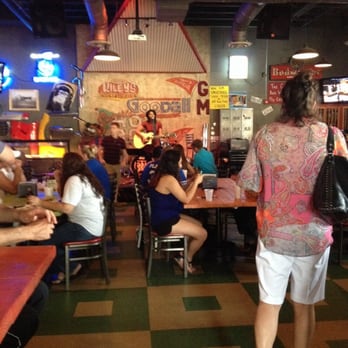 The Grease Monkey - Live music - Burgers Near Me - Arlington, Texas The Grease Monkey - Live music - Burgers Near Me - Arlington, Texas
