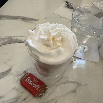 Evviva Breakfast & Lunch - Vegan hot chocolate - Breakfast & Brunch Near Me - Toronto, Ontario