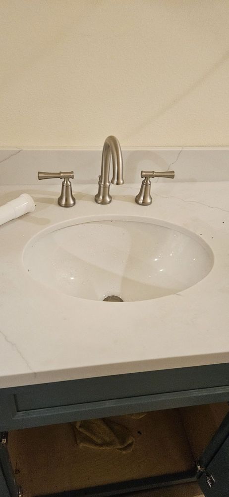 Slide of Nilo Handyman