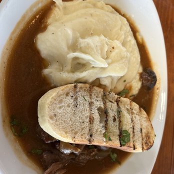 Urban Plates - 02-28-22 Braised Beef & Mushrooms and Mashed Potatoes (with Gravy) - New American Near Me - La Jolla, California