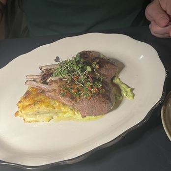 Nyla's Restaurant - Lamb Chops with au gratin potatoes - Cocktail Bars Near Me - Westfield, Indiana Nyla's Restaurant - Lamb Chops with au gratin potatoes - Cocktail Bars Near Me - Westfield, Indiana