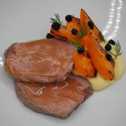 Le Boeuf d'Argent - Gigot d'agneau rôtie, purée de pommes de terre...