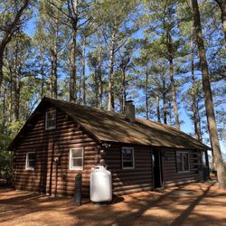 Janes Island State Park - Cabin 1 located right on water. Has dock, fire pit and a charcoal grill.