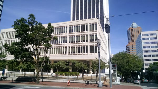 Wells Fargo Center by null