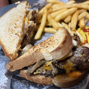 Tracksides Grand Station - Patty melt burger that I can't remember the name of! - Chicken Wings Near Me - Elkhart, Indiana Tracksides Grand Station - Patty melt burger that I can't remember the name of! - Chicken Wings Near Me - Elkhart, Indiana