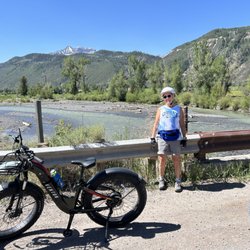 Ouray E-Bike Rentals - Ridgway, CO along the Uncompahgre River