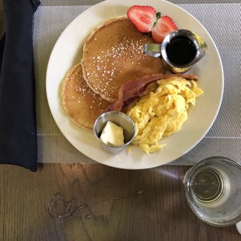 Garden Bistro & Bar - Cafes Near Me - Orlando, Florida Garden Bistro & Bar - Cafes Near Me - Orlando, Florida