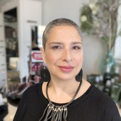 Capelli Salon - Makeup ready the natural soft look