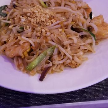 Sake Bon - Shrimp Pad Thai - Japanese Near Me - Clifton Park, New York