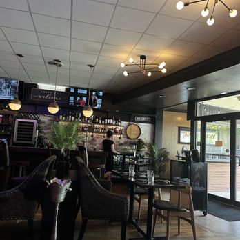 Taan Eatery - Inside of the restaurant. Good amount of seating and a nice bar - Asian Fusion Near Me - Denton, Texas
