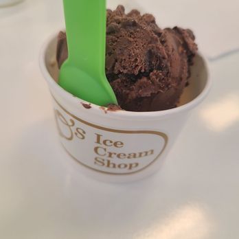 O's Ice Cream Shop - Ice Cream & Frozen Yogurt Near Me - Upland, California O's Ice Cream Shop - Ice Cream & Frozen Yogurt Near Me - Upland, California
