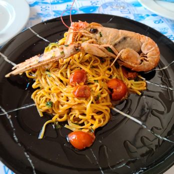 'O Munaciello - pasta with scampi and zucchini flowers - Pizza Near Me - Miami, Florida 'O Munaciello - pasta with scampi and zucchini flowers - Pizza Near Me - Miami, Florida