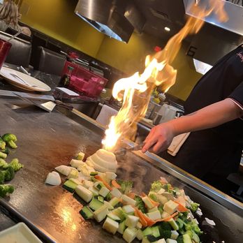 Super Ninja - Hibachi Chef in action! - Japanese Near Me - Virginia Beach, Virginia Super Ninja - Hibachi Chef in action! - Japanese Near Me - Virginia Beach, Virginia