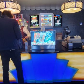 Los Feliz 3 - Cinema Near Me - Los Angeles, California