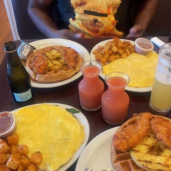 Eggs 'n Things - Breakfast & Brunch Near Me - Honolulu, Hawaii Eggs 'n Things - Breakfast & Brunch Near Me - Honolulu, Hawaii