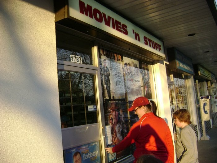 MOVIES N STUFF Updated October 2024 1787 Kilborn Avenue, Ottawa
