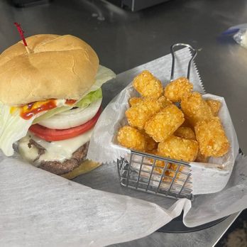 Nena's Wings & Things - Chicken Wings Near Me - Eustis, Florida