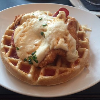 Mom's Kitchen & Bar - Chicken & waffle - Bars Near Me - Astoria, New York Mom's Kitchen & Bar - Chicken & waffle - Bars Near Me - Astoria, New York