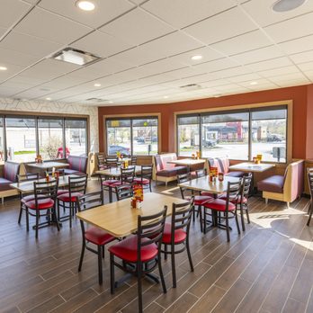 Gold Star - Gold Star Mt. Washington's newly remodeled interior. - Fast Food Near Me - Cincinnati, Ohio Gold Star - Gold Star Mt. Washington's newly remodeled interior. - Fast Food Near Me - Cincinnati, Ohio