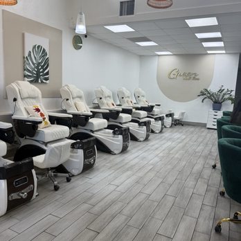 Green Nail Bar - pedi chairs - Nail Salons Near Me - Mission Viejo, California Green Nail Bar - pedi chairs - Nail Salons Near Me - Mission Viejo, California