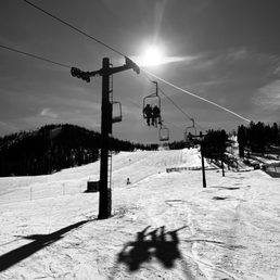 Sunny & Awesome Saturday Skiing
