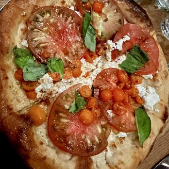 Wildland - Heirloom Tomatoe wood fired pizza - Breakfast & Brunch Near Me - Carlsbad, California Wildland - Heirloom Tomatoe wood fired pizza - Breakfast & Brunch Near Me - Carlsbad, California