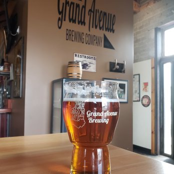 Grand Avenue Brewing - Single Hop Zappa, 16 oz - Breweries Near Me - Phoenix, Arizona Grand Avenue Brewing - Single Hop Zappa, 16 oz - Breweries Near Me - Phoenix, Arizona