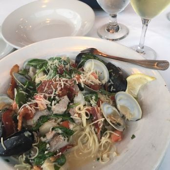 Water's Edge - Seafood Near Me - Mount Pleasant, South Carolina