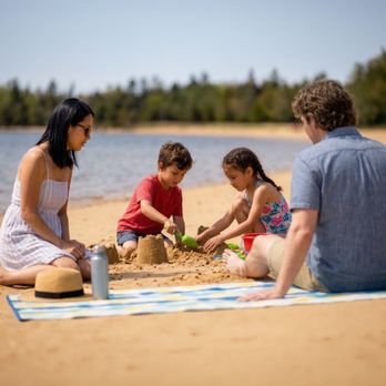 Manistique Sands - Enjoy our private beach on Lake Michigan - Hotels Near Me - Manistique, Michigan Manistique Sands - Enjoy our private beach on Lake Michigan - Hotels Near Me - Manistique, Michigan