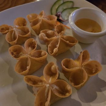 Rustic Barn Restaurant - Crab rangoons - Thai Near Me - Danville, Virginia