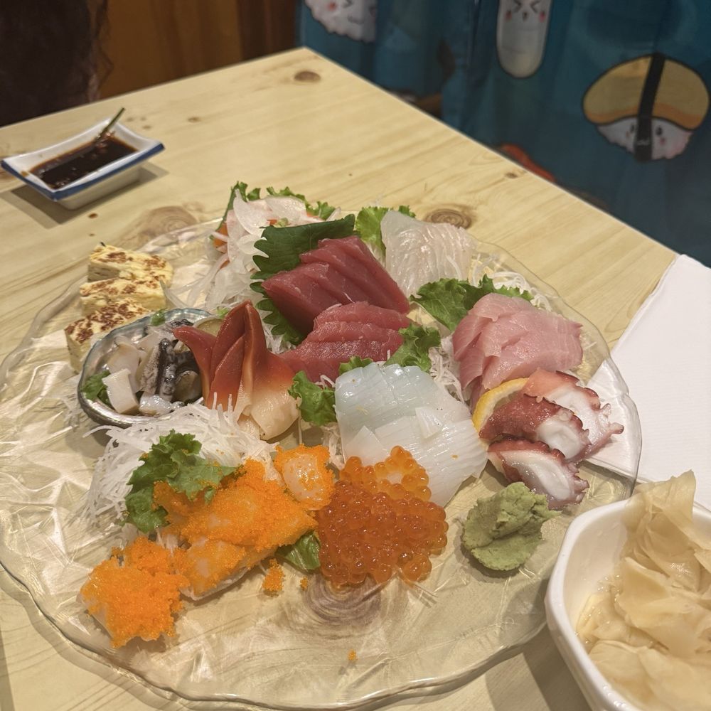 Yanagi Sushi - Sashimi Deluxe - Japanese Near Me - Honolulu, Hawaii Yanagi Sushi - Sashimi Deluxe - Japanese Near Me - Honolulu, Hawaii