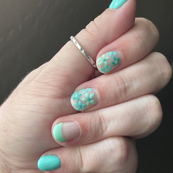 Palace Nail Lounge Gilbert - Nail Salons Near Me - Mesa, Arizona