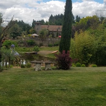 Villa Catalana Cellars - More of the lake. - Wineries Near Me - Oregon City, Oregon Villa Catalana Cellars - More of the lake. - Wineries Near Me - Oregon City, Oregon